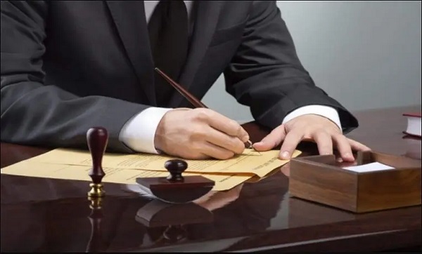 افضل محامي تقسيم ممتلكات بعد الطلاق | متى تحتاج إلى الاستشارة الدقيقة؟
